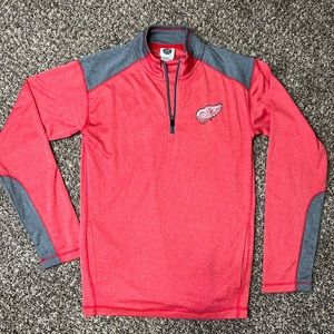Red wings quarterzip pullover